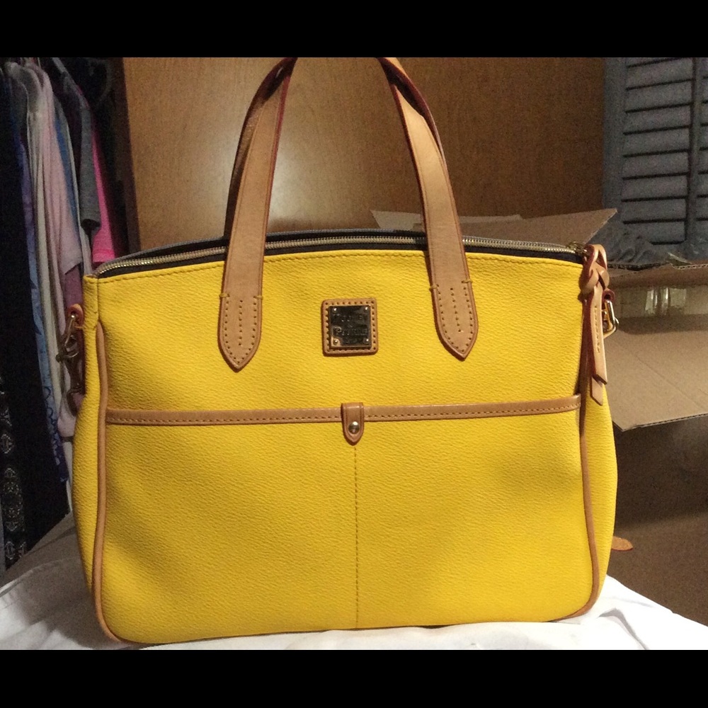 Dooney and Bourke purse